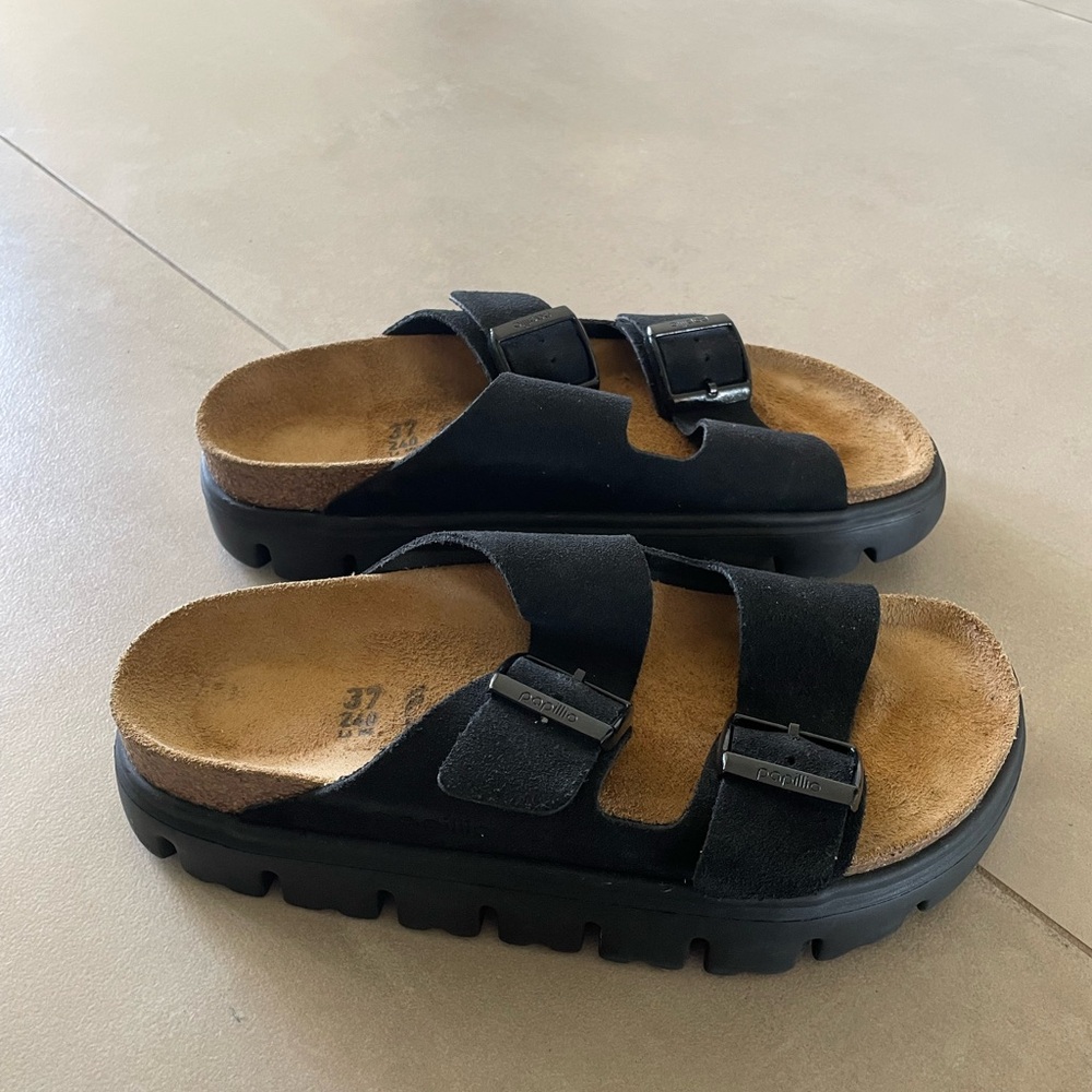 Papillio by Birkenstock Black Suede Arizona Sandals – Size 37